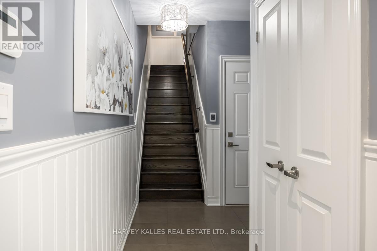 16 Powseland Crescent, Vaughan, Ontario  L4L 0C5 - Photo 33 - N12863026