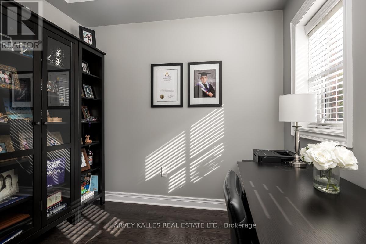 16 Powseland Crescent, Vaughan, Ontario  L4L 0C5 - Photo 34 - N12863026