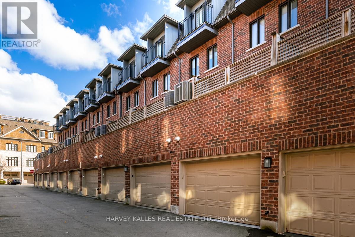 16 Powseland Crescent, Vaughan, Ontario  L4L 0C5 - Photo 42 - N12863026