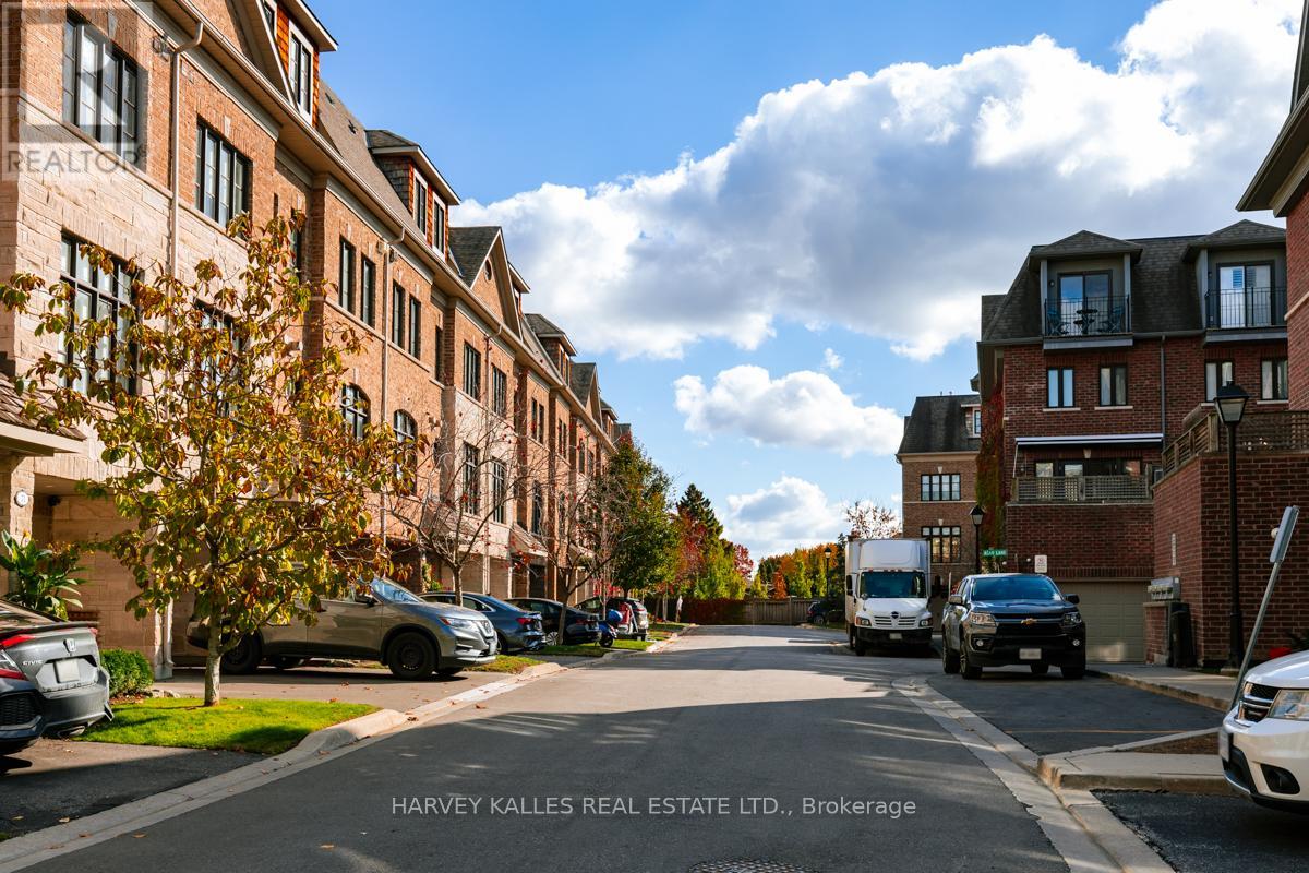 16 Powseland Crescent, Vaughan, Ontario  L4L 0C5 - Photo 43 - N12863026