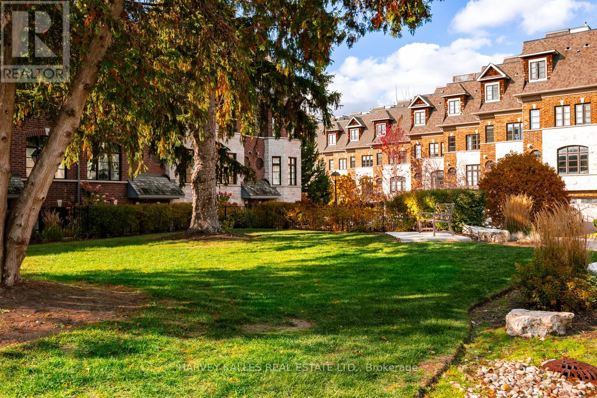 16 Powseland Crescent, Vaughan, Ontario  L4L 0C5 - Photo 44 - N12863026