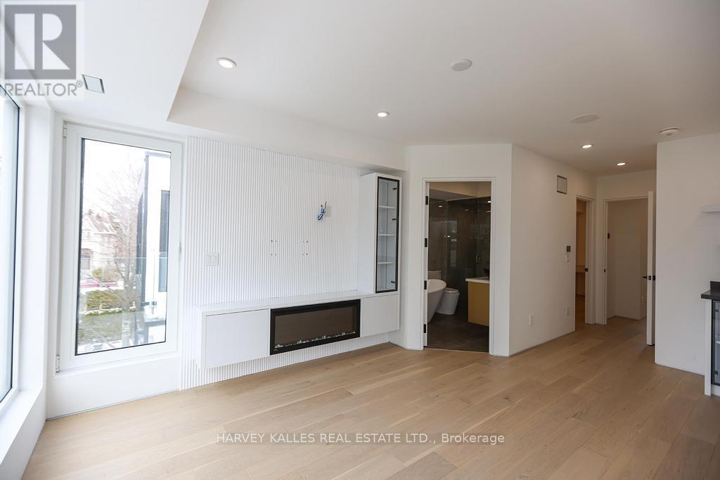 2970a Bayview Avenue, Toronto, Ontario  M2N 5K7 - Photo 13 - C12865226