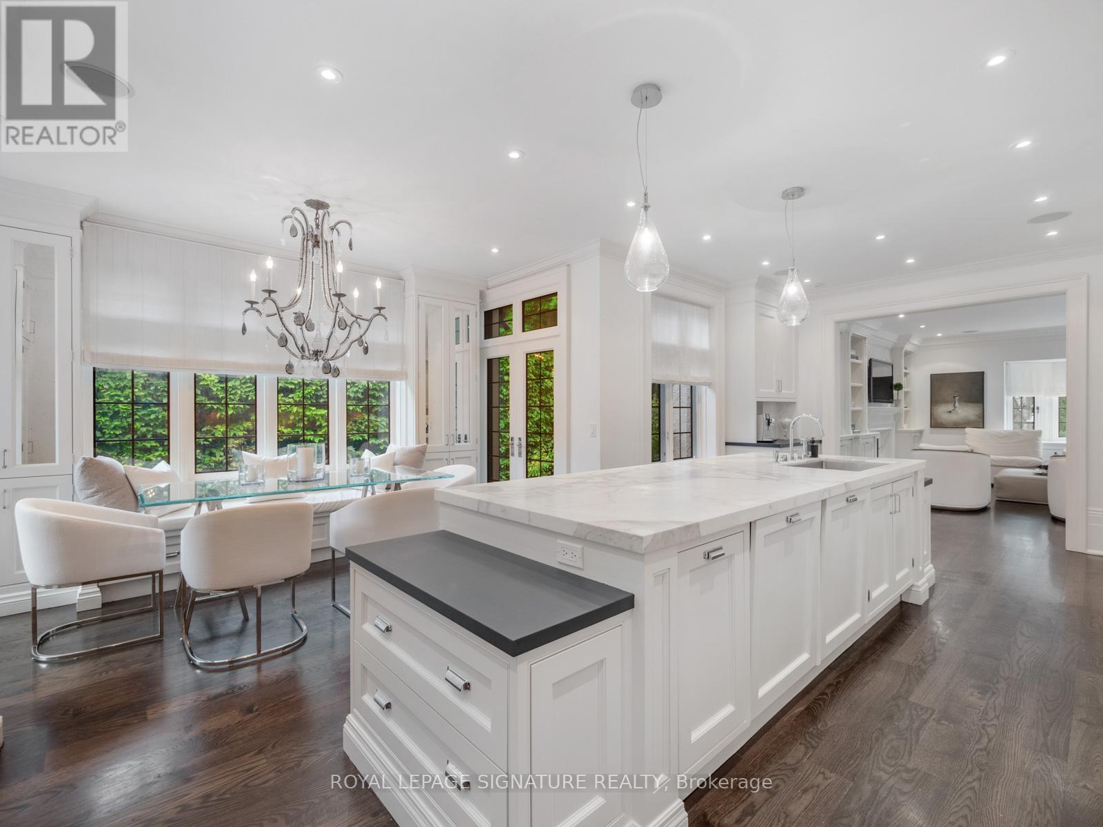 64 Old Forest Hill Road, Toronto, Ontario  M5P 2R2 - Photo 10 - C12865234