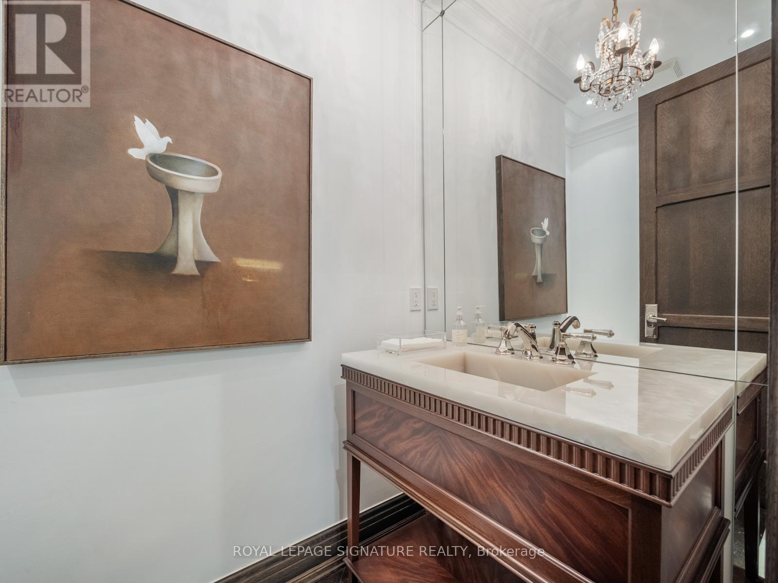 64 Old Forest Hill Road, Toronto, Ontario  M5P 2R2 - Photo 16 - C12865234