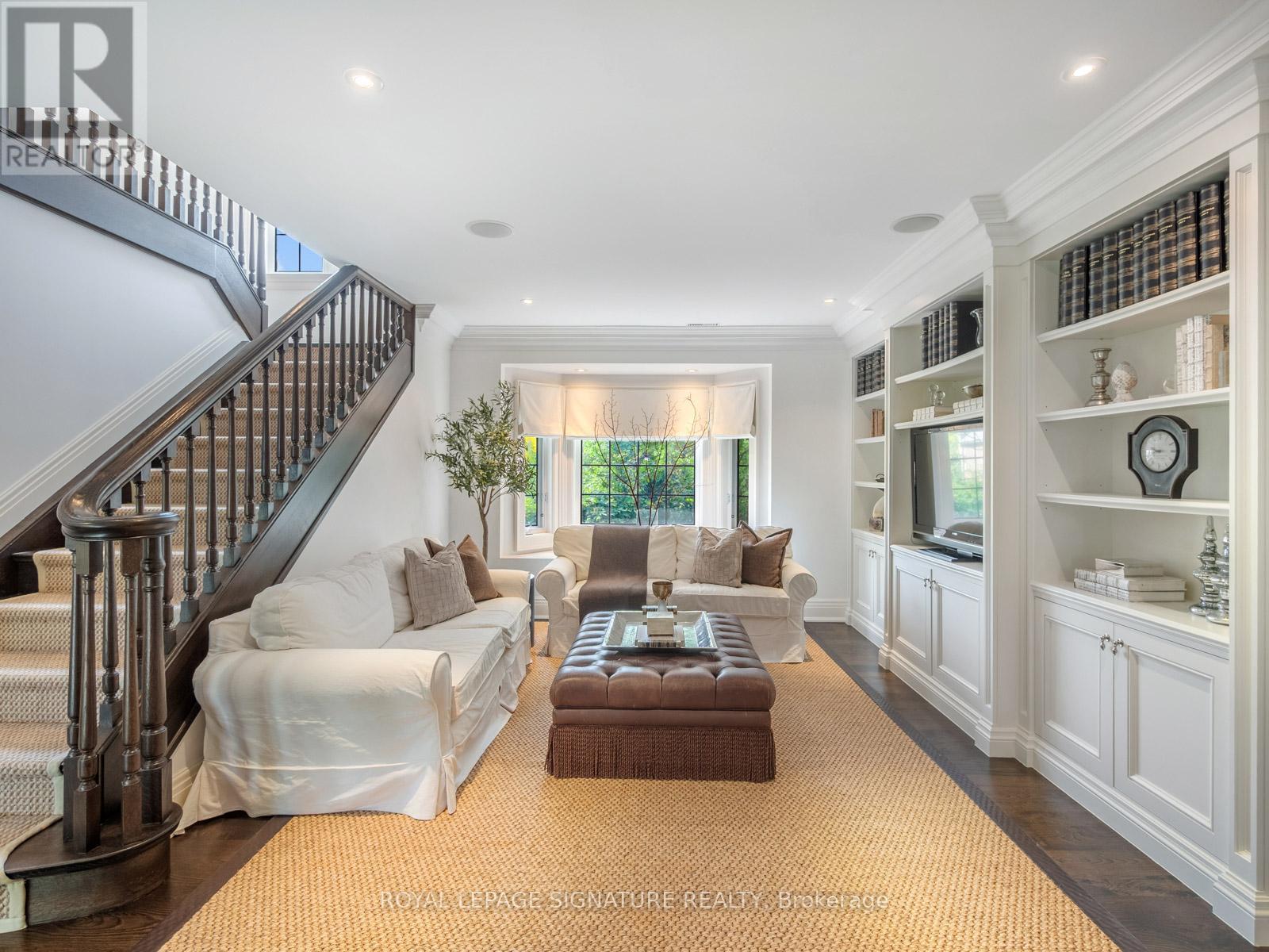 64 Old Forest Hill Road, Toronto, Ontario  M5P 2R2 - Photo 18 - C12865234