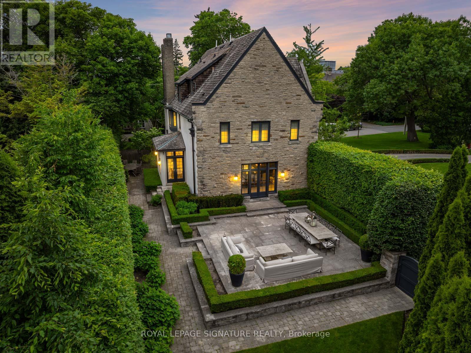 64 Old Forest Hill Road, Toronto, Ontario  M5P 2R2 - Photo 47 - C12865234