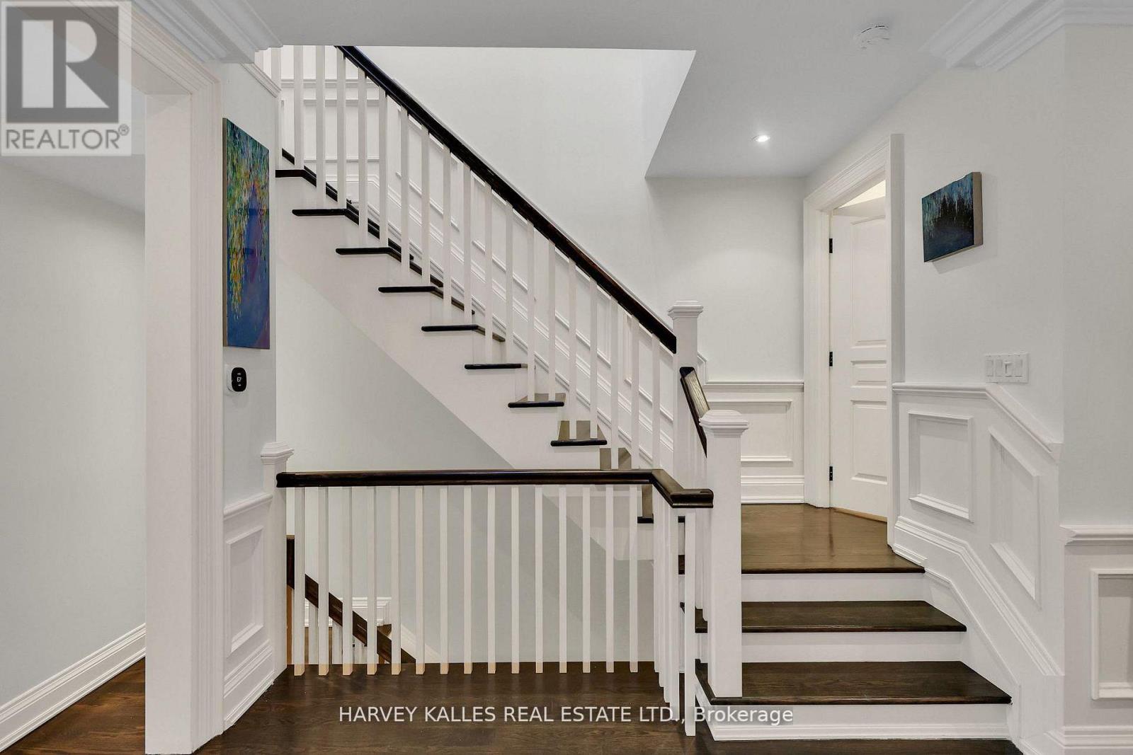 39 Gormley Avenue, Toronto, Ontario  M4V 1Y9 - Photo 24 - C12866604