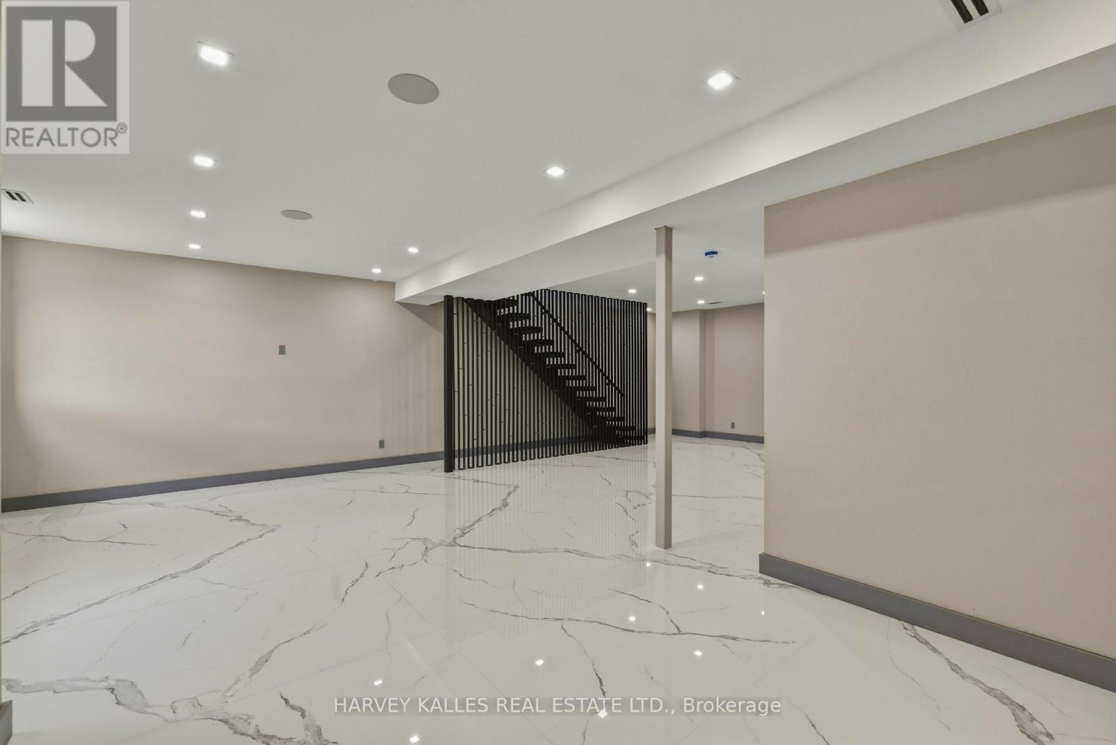 1002 Spadina Road, Toronto, Ontario  M5N 2M6 - Photo 37 - C12867700