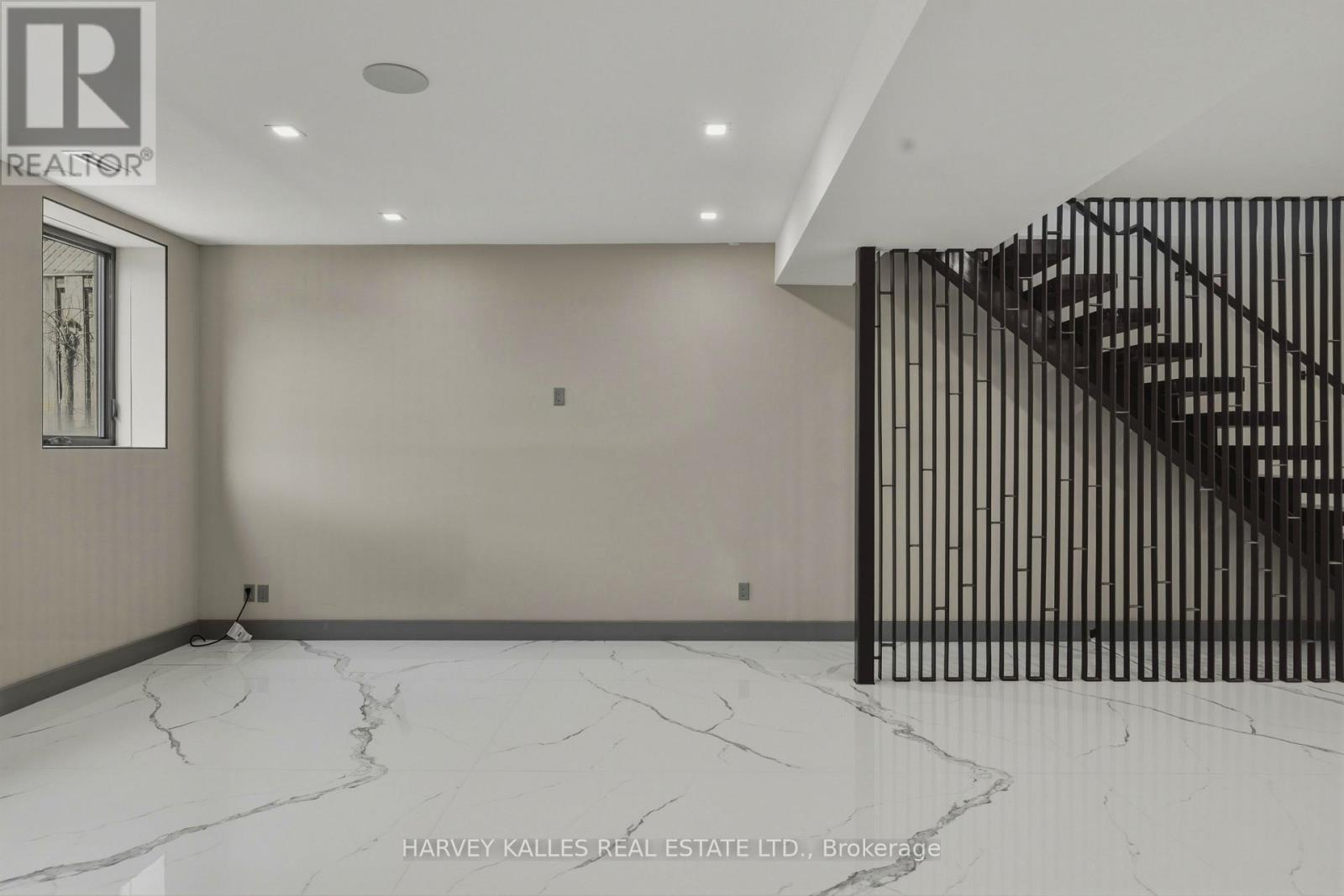 1002 Spadina Road, Toronto, Ontario  M5N 2M6 - Photo 38 - C12867700