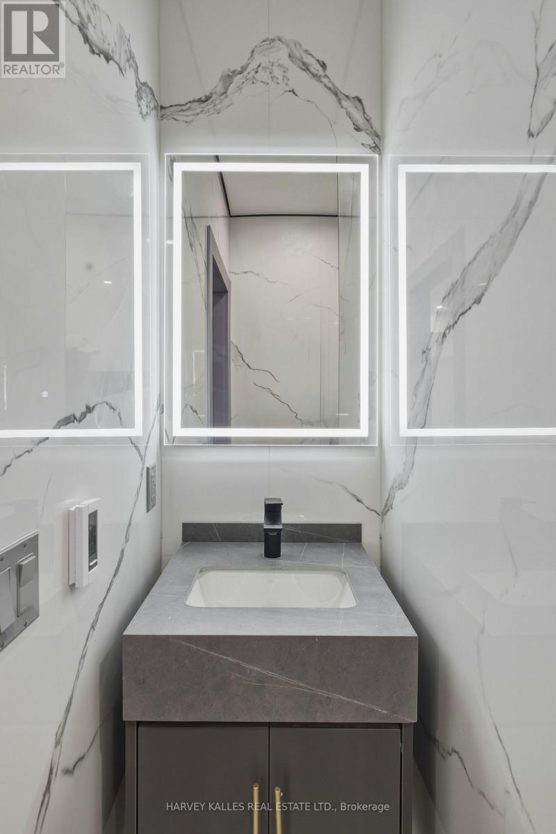 1002 Spadina Road, Toronto, Ontario  M5N 2M6 - Photo 42 - C12867700