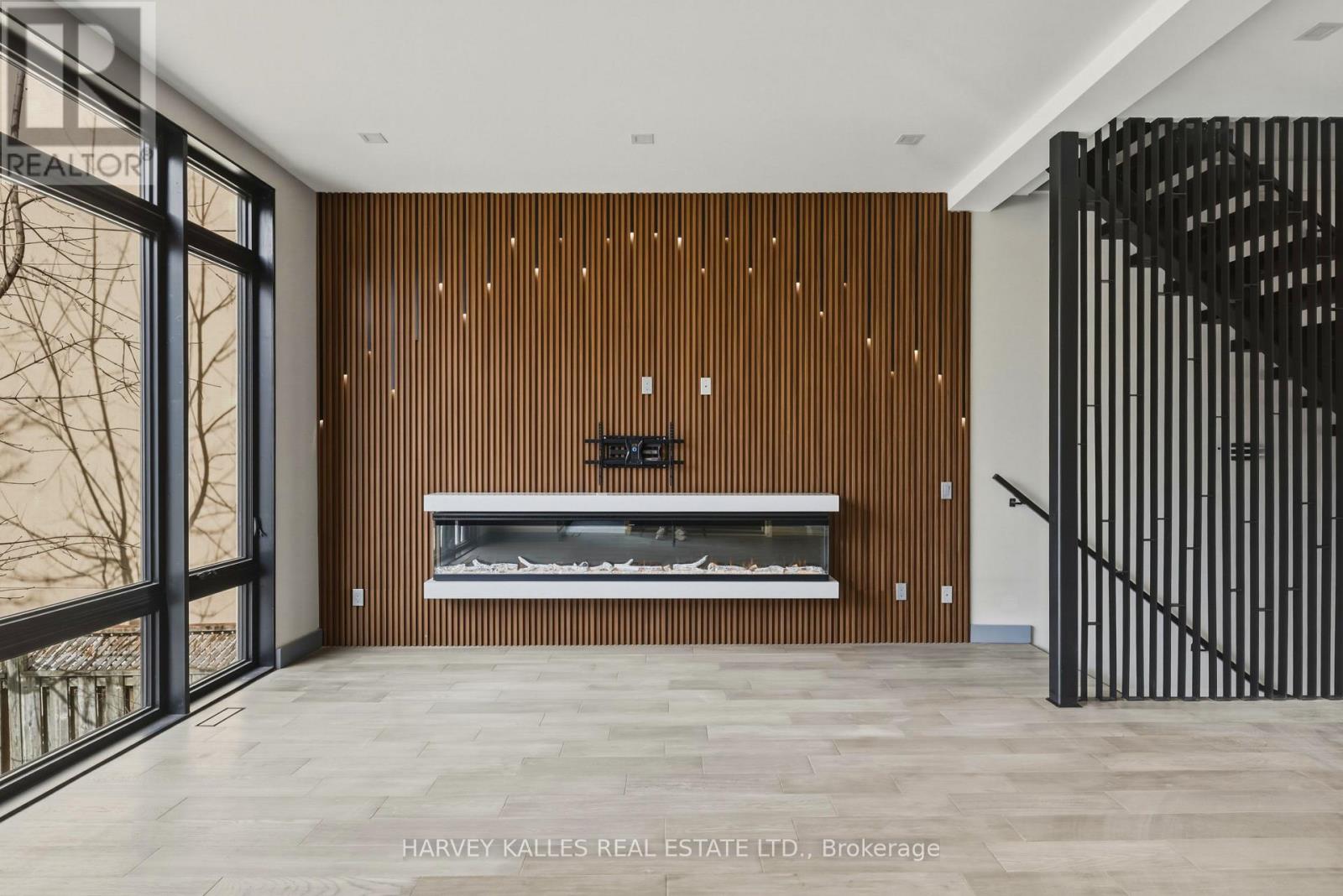 1002 Spadina Road, Toronto, Ontario  M5N 2M6 - Photo 8 - C12867700