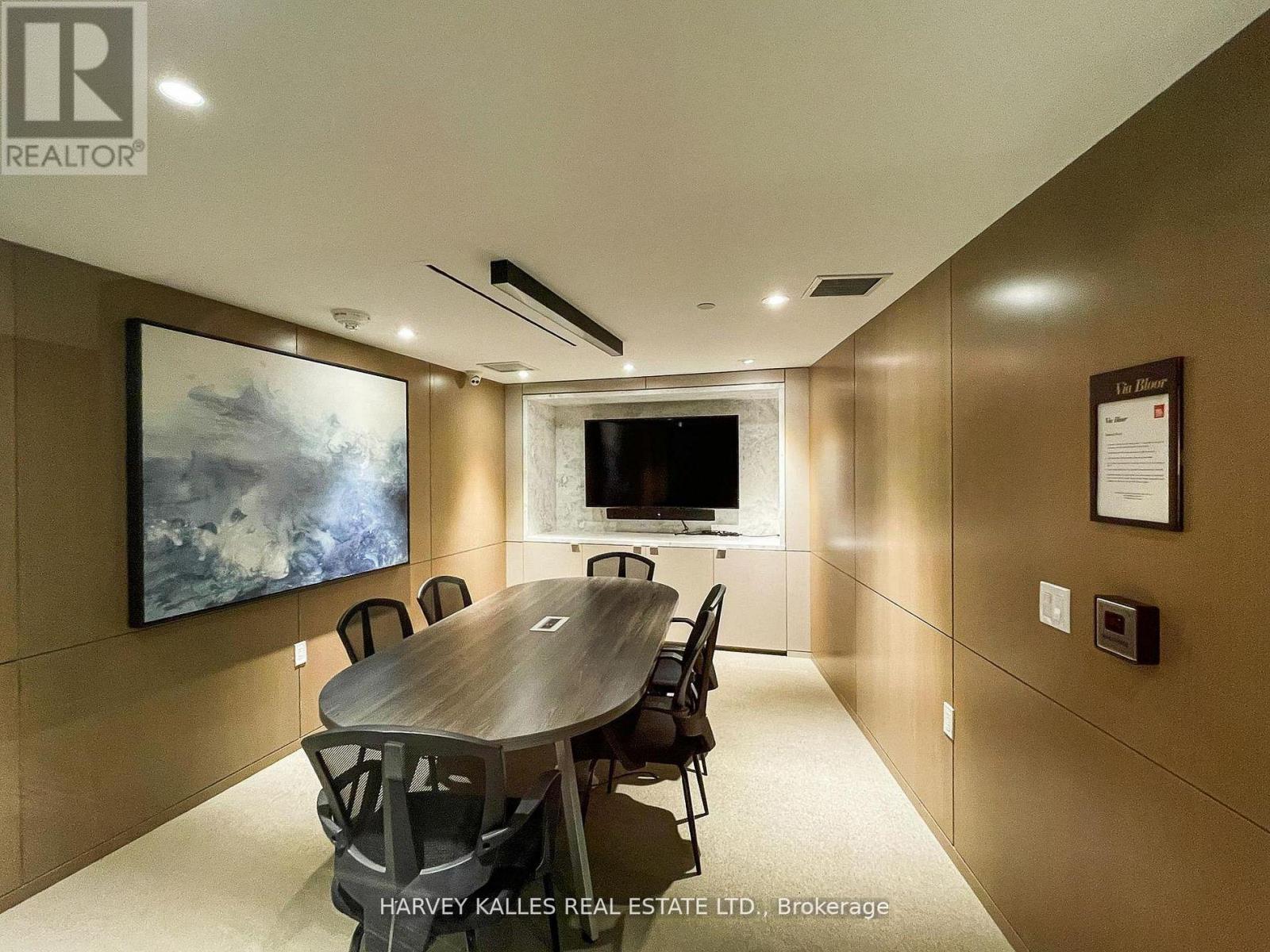 515 - 585 Bloor Street E, Toronto, Ontario  M4W 0B3 - Photo 19 - C12868150