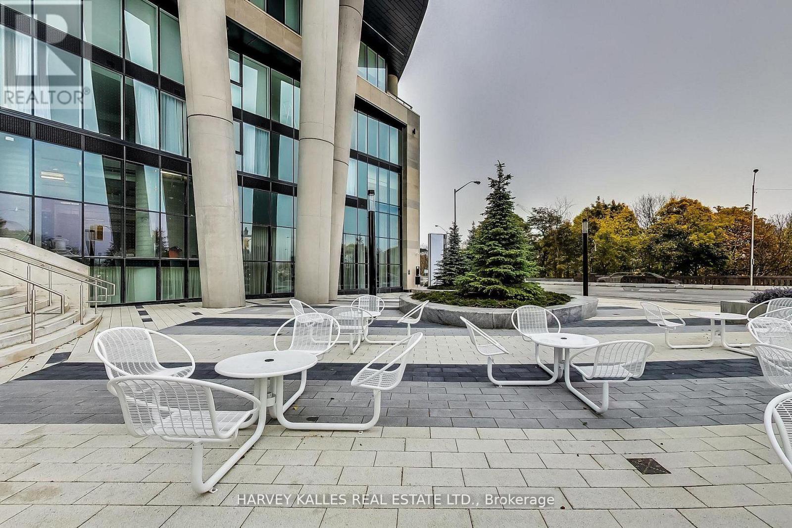 515 - 585 Bloor Street E, Toronto, Ontario  M4W 0B3 - Photo 21 - C12868150