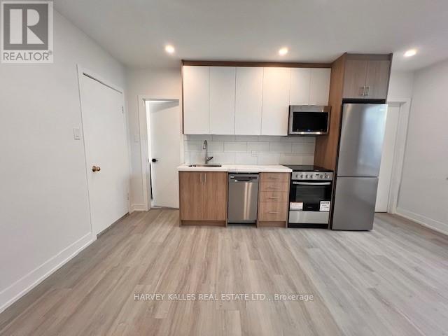 2 - 1982 Eglinton Avenue W, Toronto, Ontario  M6E 2J9 - Photo 2 - W12868304