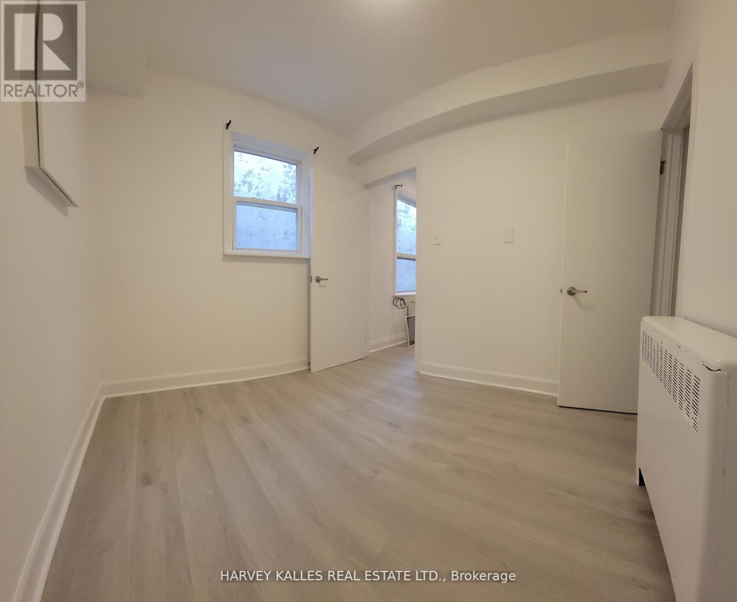 2 - 1980 Eglinton Avenue W, Toronto, Ontario M6E 2J9 - Photo 7 - W12868370