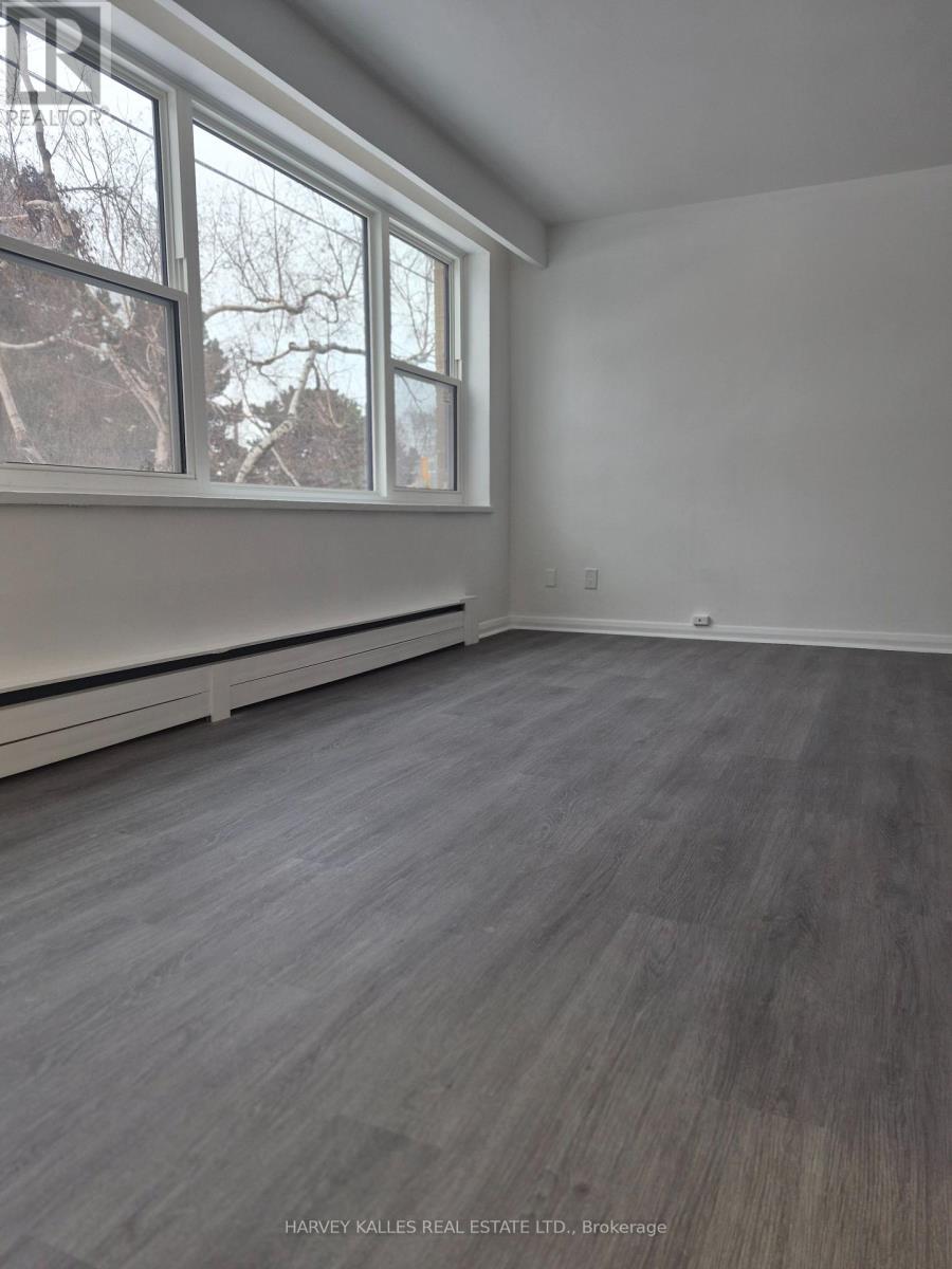 102 - 125 Shelborne Avenue, Toronto, Ontario  M6B 2M8 - Photo 6 - C12870678