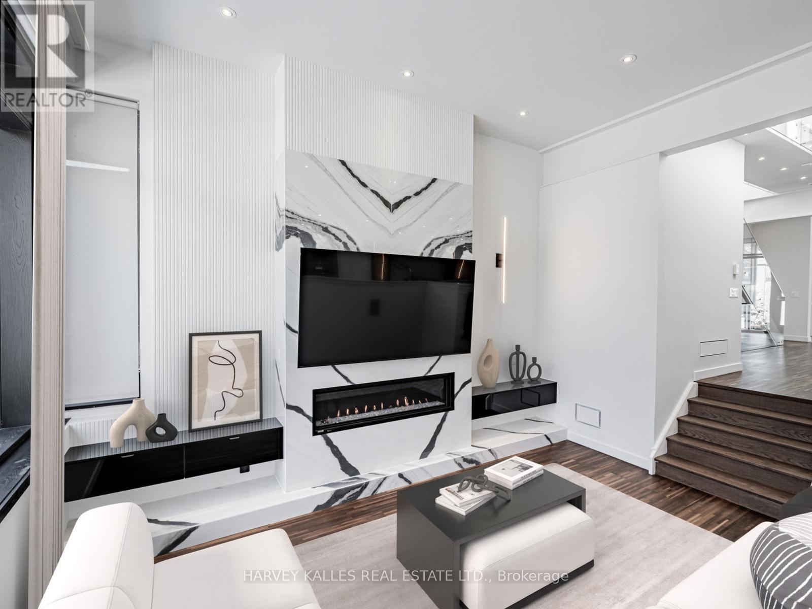 5 Braemar Avenue, Toronto, Ontario  M5P 2L1 - Photo 17 - C12871332