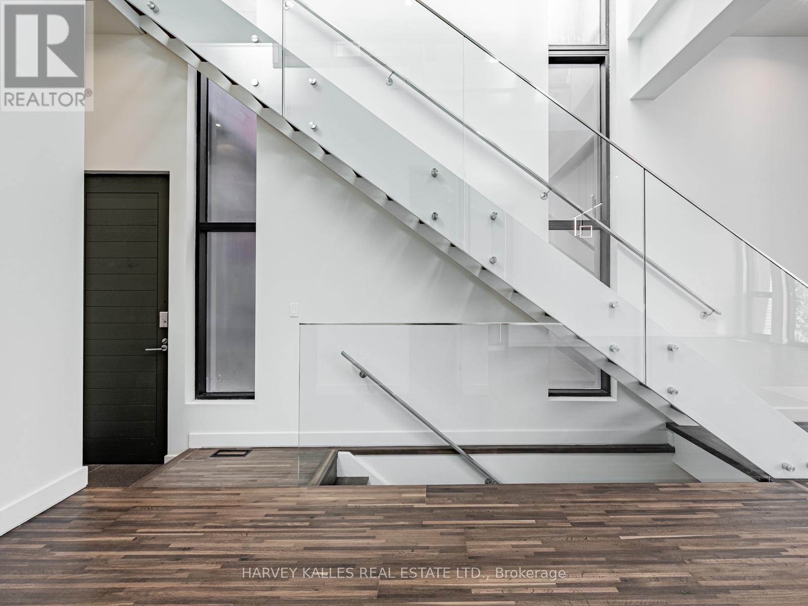 5 Braemar Avenue, Toronto, Ontario  M5P 2L1 - Photo 9 - C12871332