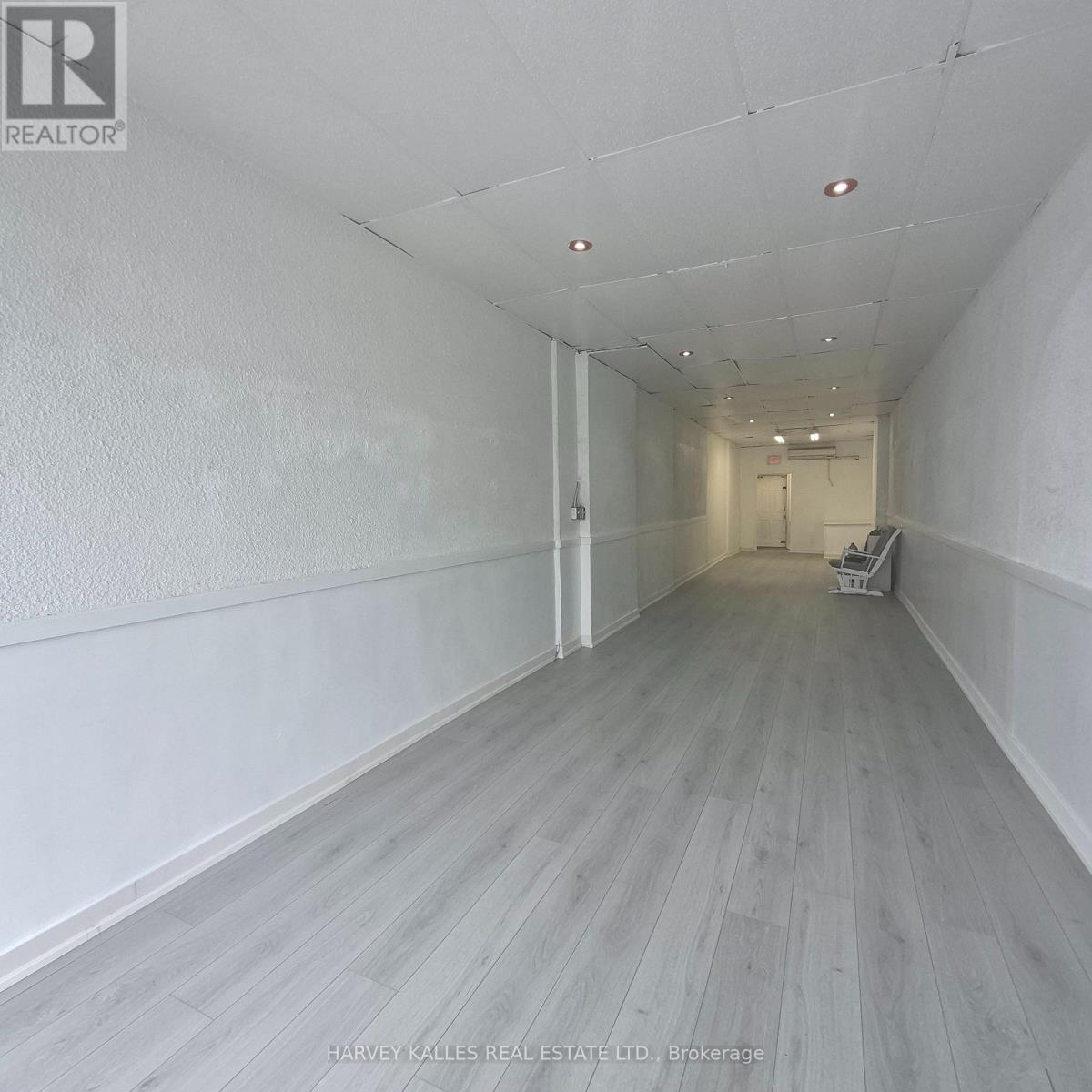 1175 Victoria Park Avenue, Toronto, Ontario  M4B 2K5 - Photo 10 - E12872486