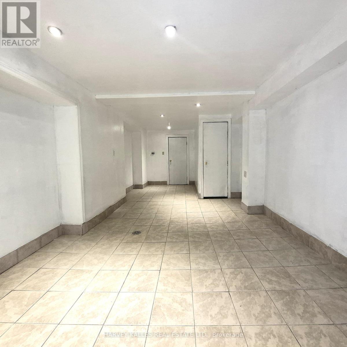 1175 Victoria Park Avenue, Toronto, Ontario  M4B 2K5 - Photo 15 - E12872486