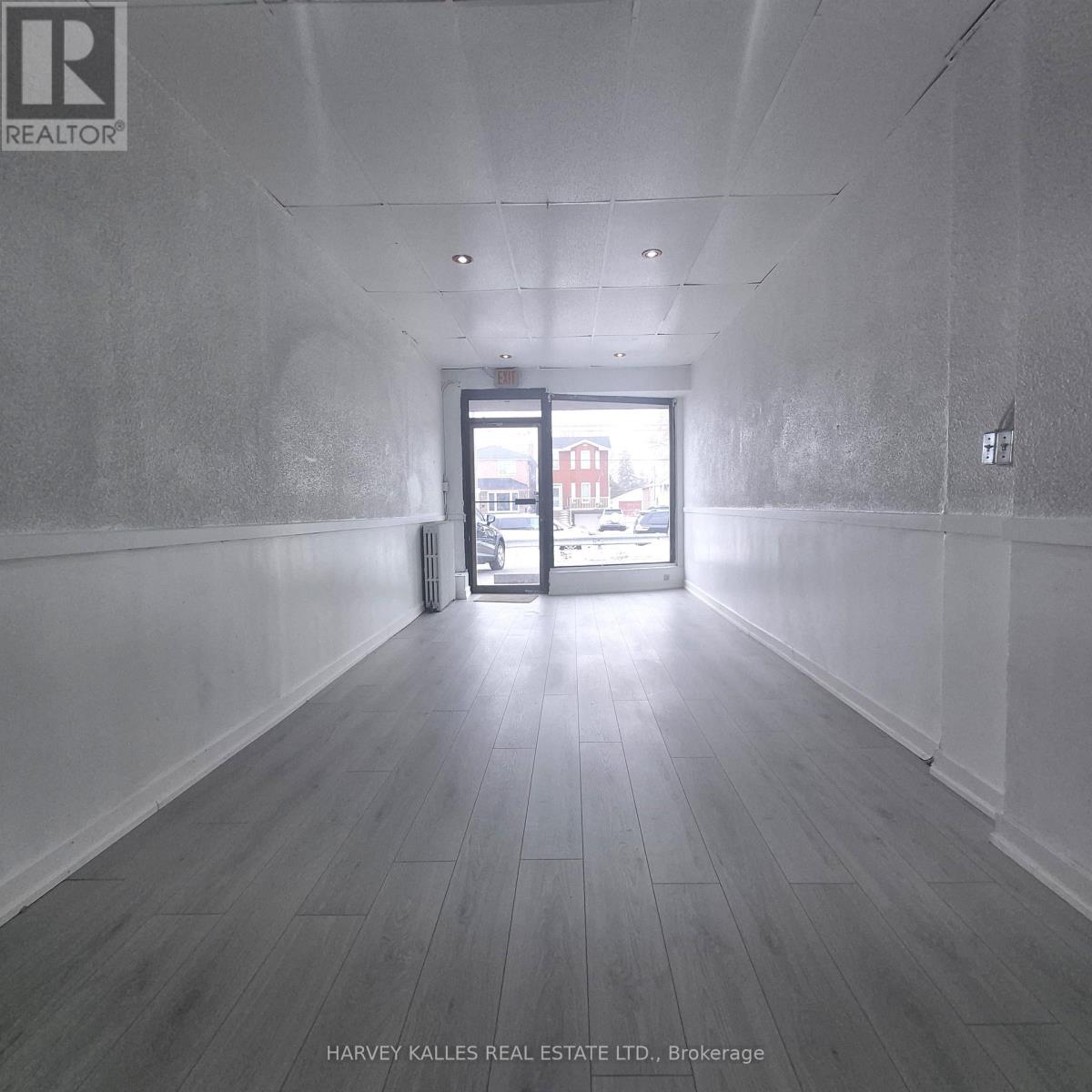 1175 Victoria Park Avenue, Toronto, Ontario  M4B 2K5 - Photo 6 - E12872486