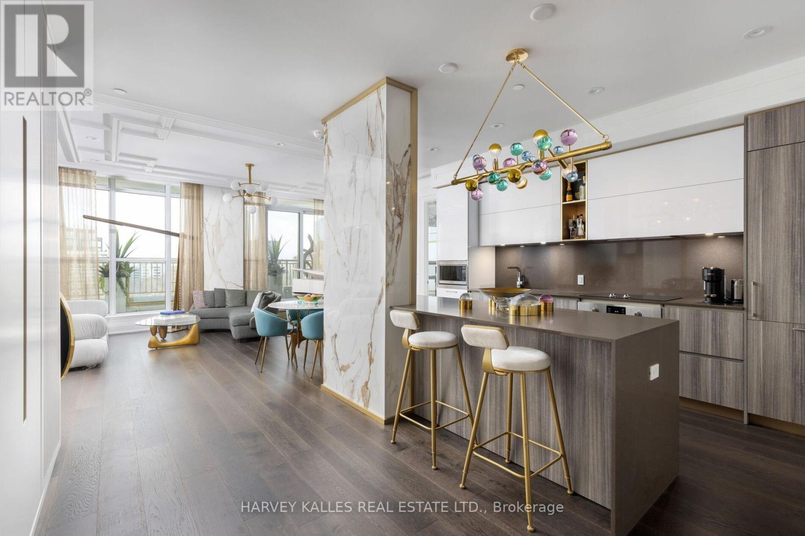 805 - 151 Avenue Road, Toronto, Ontario  M5R 2H7 - Photo 5 - C12873218