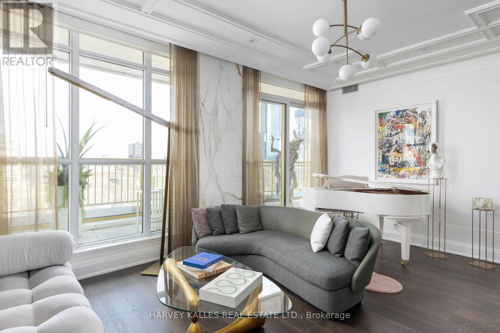 805 - 151 Avenue Road, Toronto, Ontario  M5R 2H7 - Photo 9 - C12873218