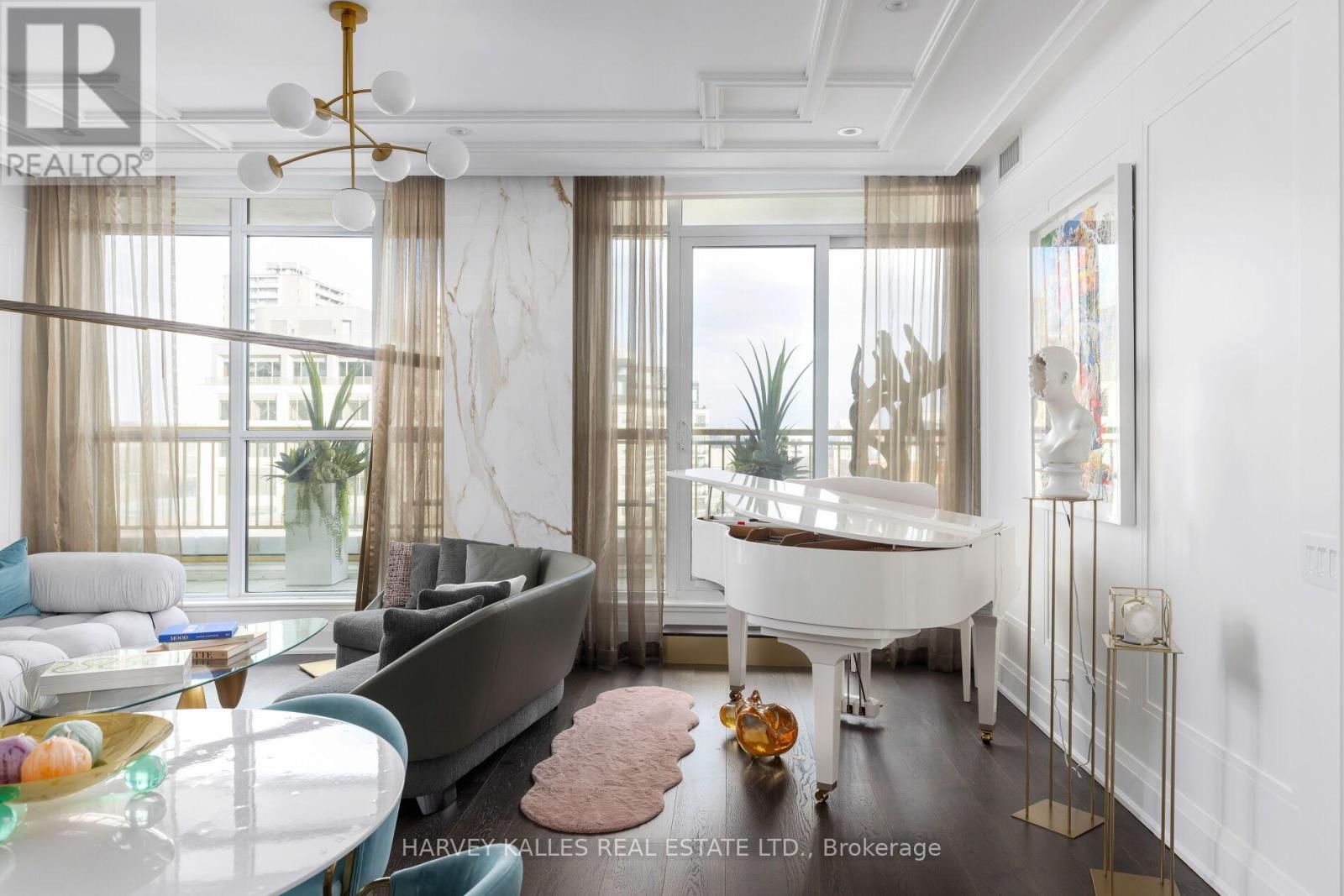 805 - 151 Avenue Road, Toronto, Ontario  M5R 2H7 - Photo 10 - C12873544