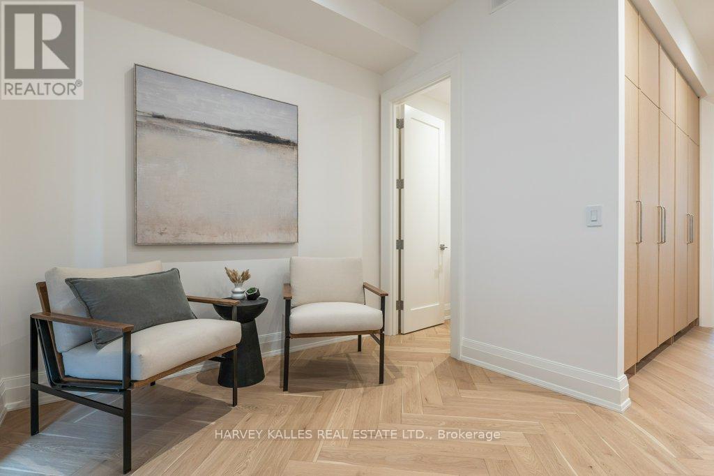 36 Evergreen Gardens, Toronto, Ontario  M4G 1C5 - Photo 20 - C12875206