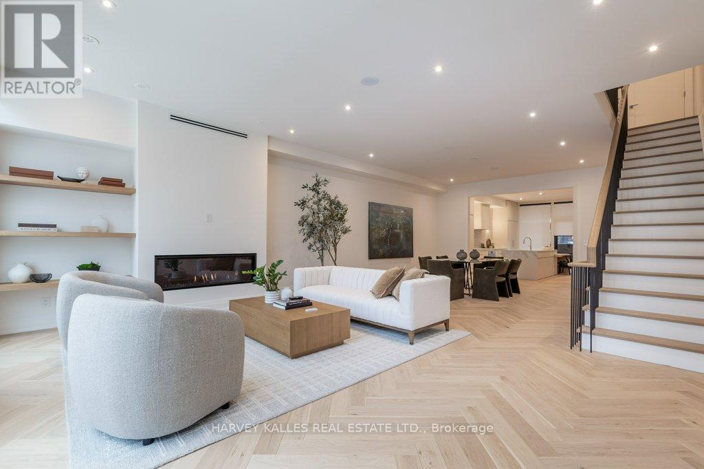 36 Evergreen Gardens, Toronto, Ontario  M4G 1C5 - Photo 26 - C12875206