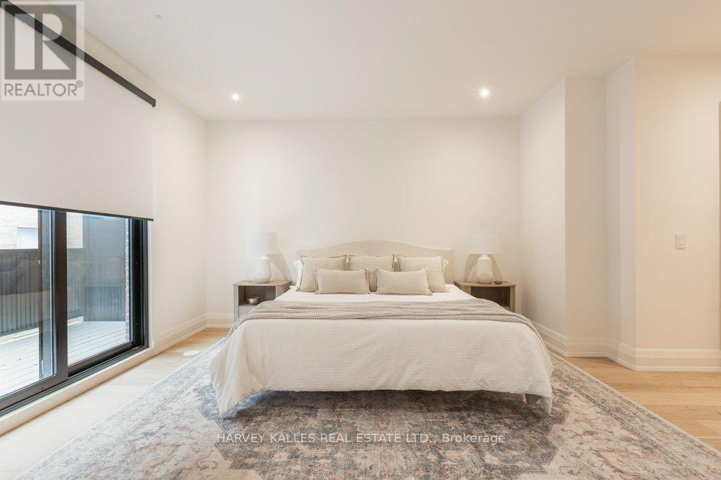 36 Evergreen Gardens, Toronto, Ontario  M4G 1C5 - Photo 39 - C12875206