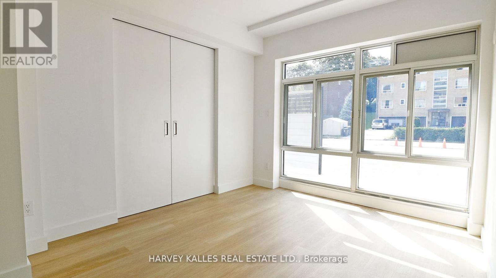 7 - 23 Cannon Road, Toronto, Ontario  M8Y 1R8 - Photo 10 - W12877250