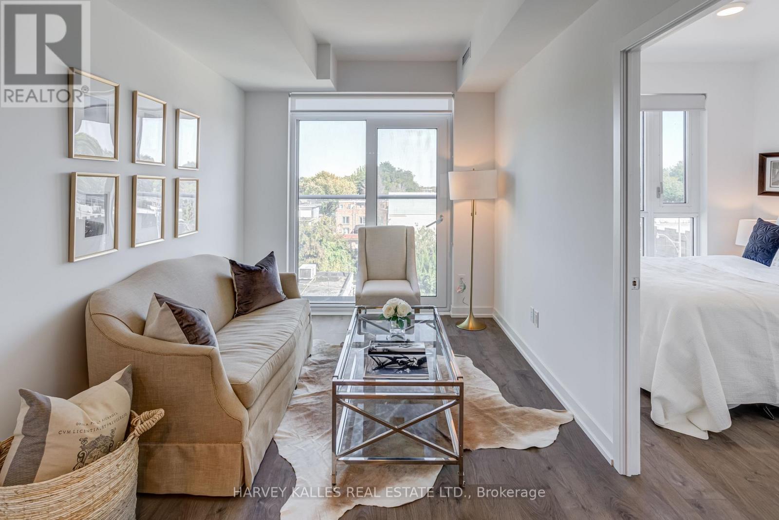 541 - 150 Logan Avenue, Toronto, Ontario  M4M 0E4 - Photo 2 - E12878038