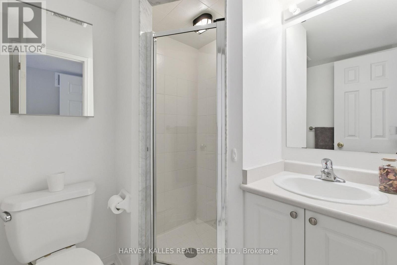 18 - 20 Turntable Crescent, Toronto, Ontario  M6H 4K9 - Photo 20 - W12878126