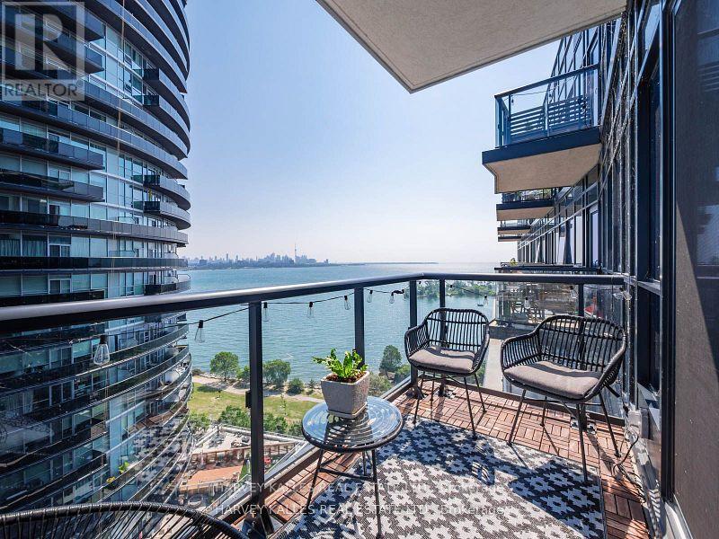 1710 - 39 Annie Craig Drive, Toronto, Ontario  M8V 0A3 - Photo 14 - W12878444