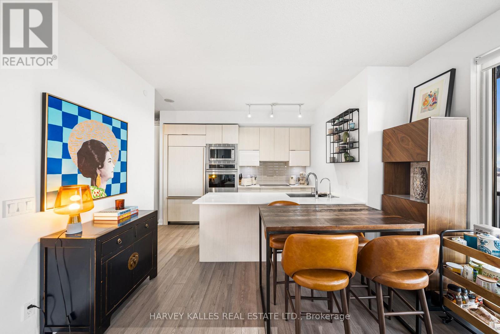 2703 - 56 Annie Craig Drive, Toronto, Ontario  M8V 0C8 - Photo 8 - W12881232