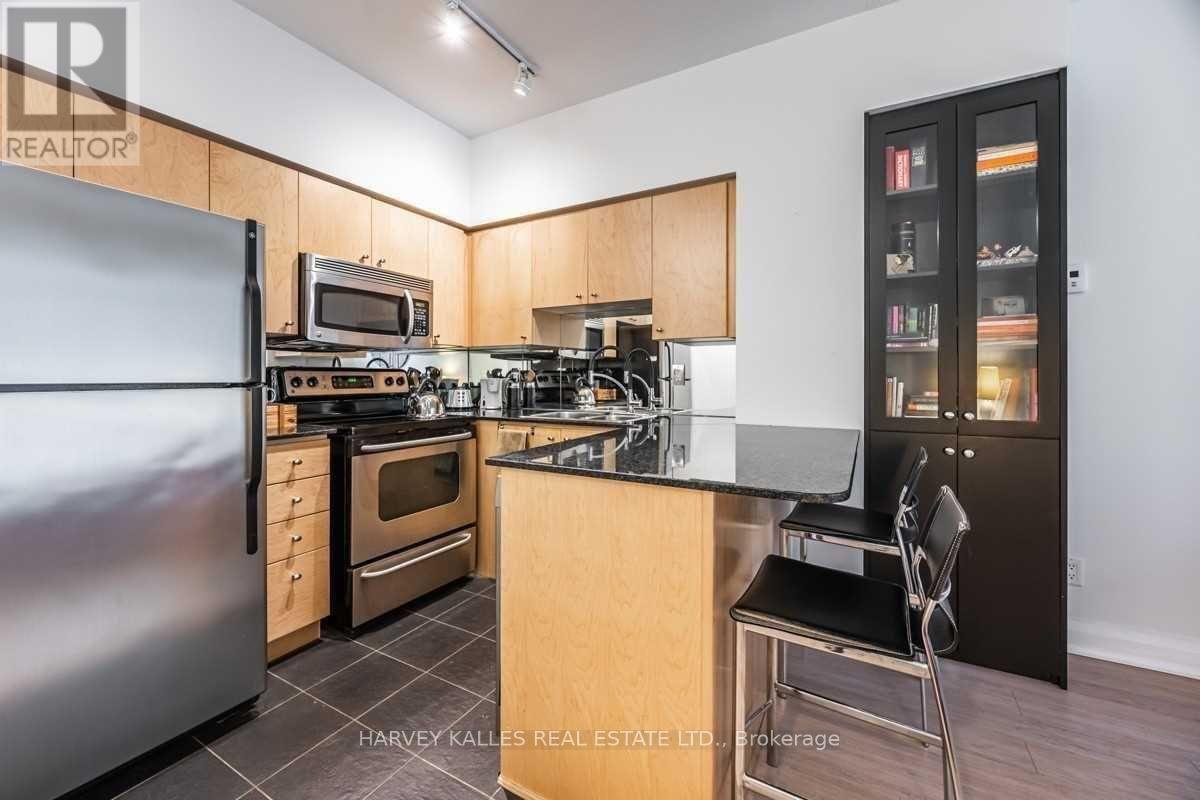 201 - 8 Scollard Street, Toronto, Ontario M5R 1M2 - Photo 9 - C12882334