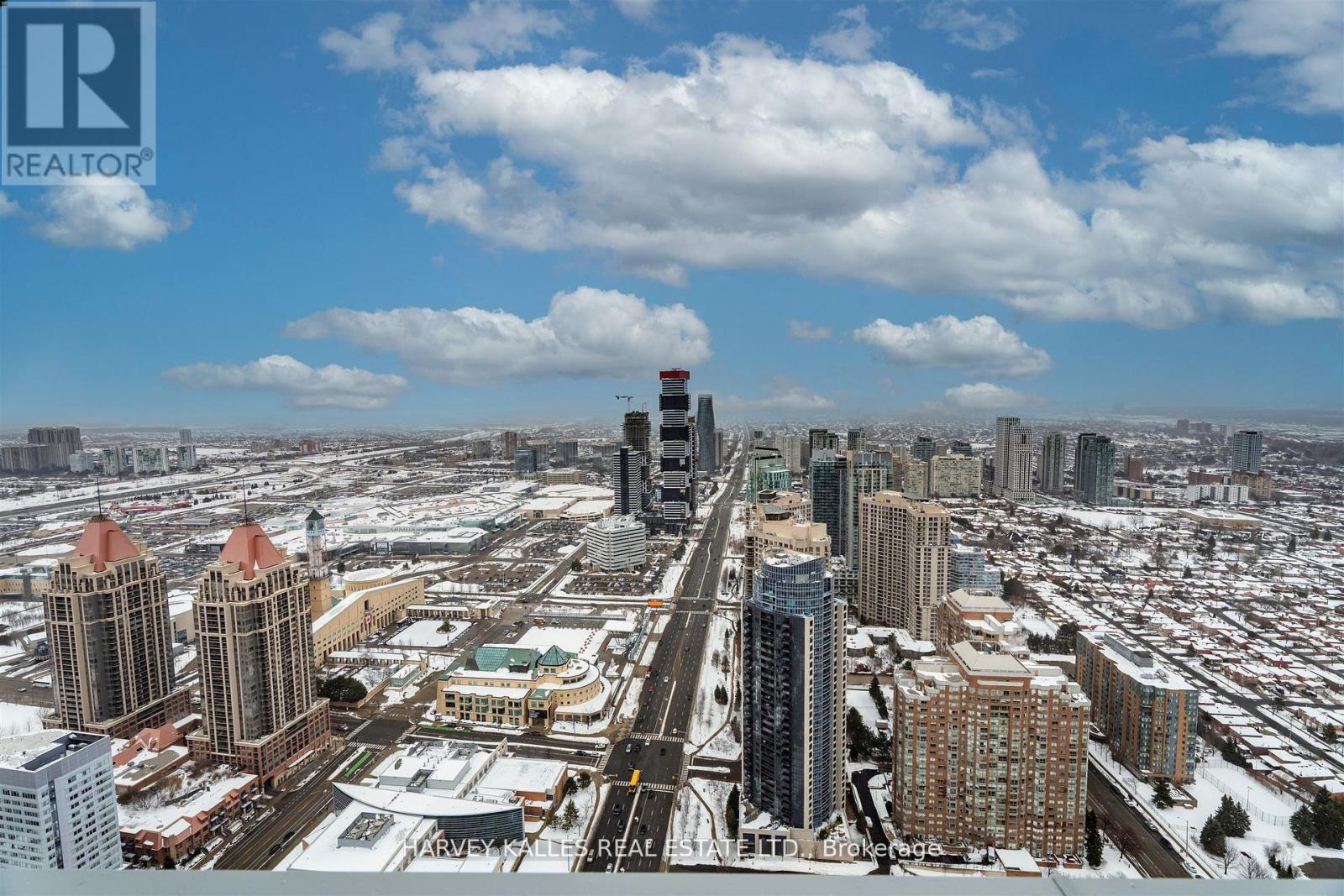 5211 - 3900 Confederation Parkway, Mississauga, Ontario  L5B 0M3 - Photo 23 - W12882178