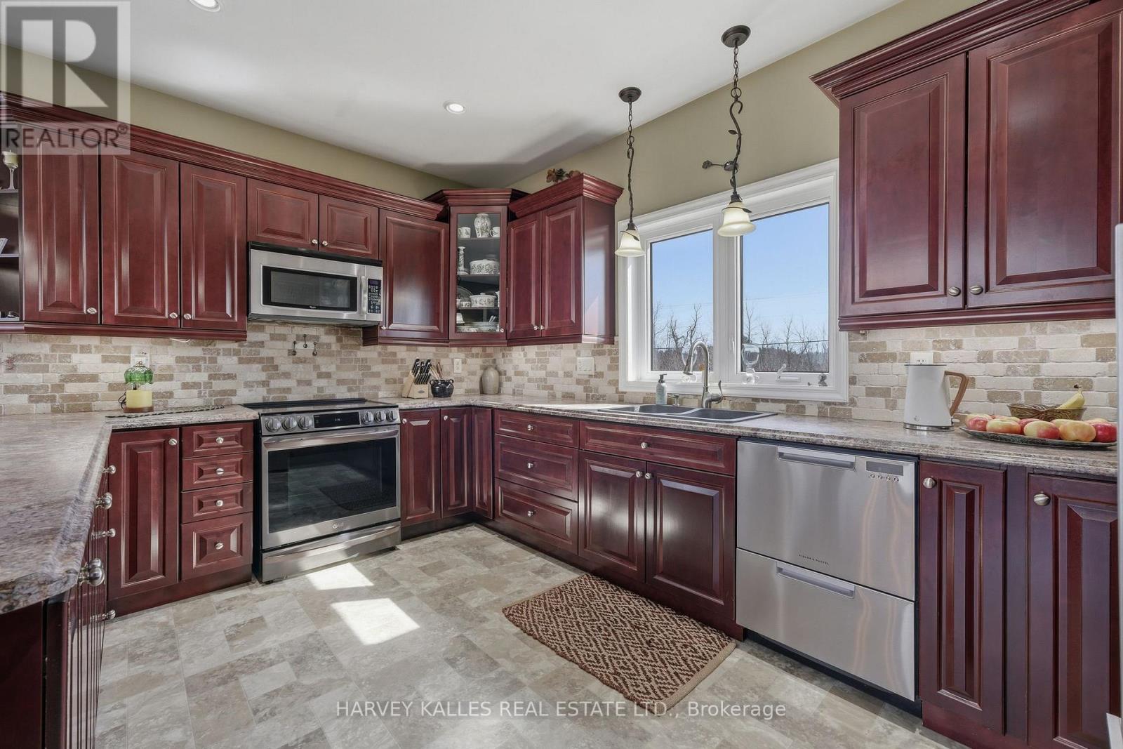 2535 County Road 13 Road, Prince Edward County, Ontario  K0K 2T0 - Photo 6 - X12882566