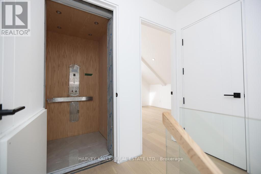 2970a Bayview Avenue, Toronto, Ontario  M2N 5K7 - Photo 20 - C12883836