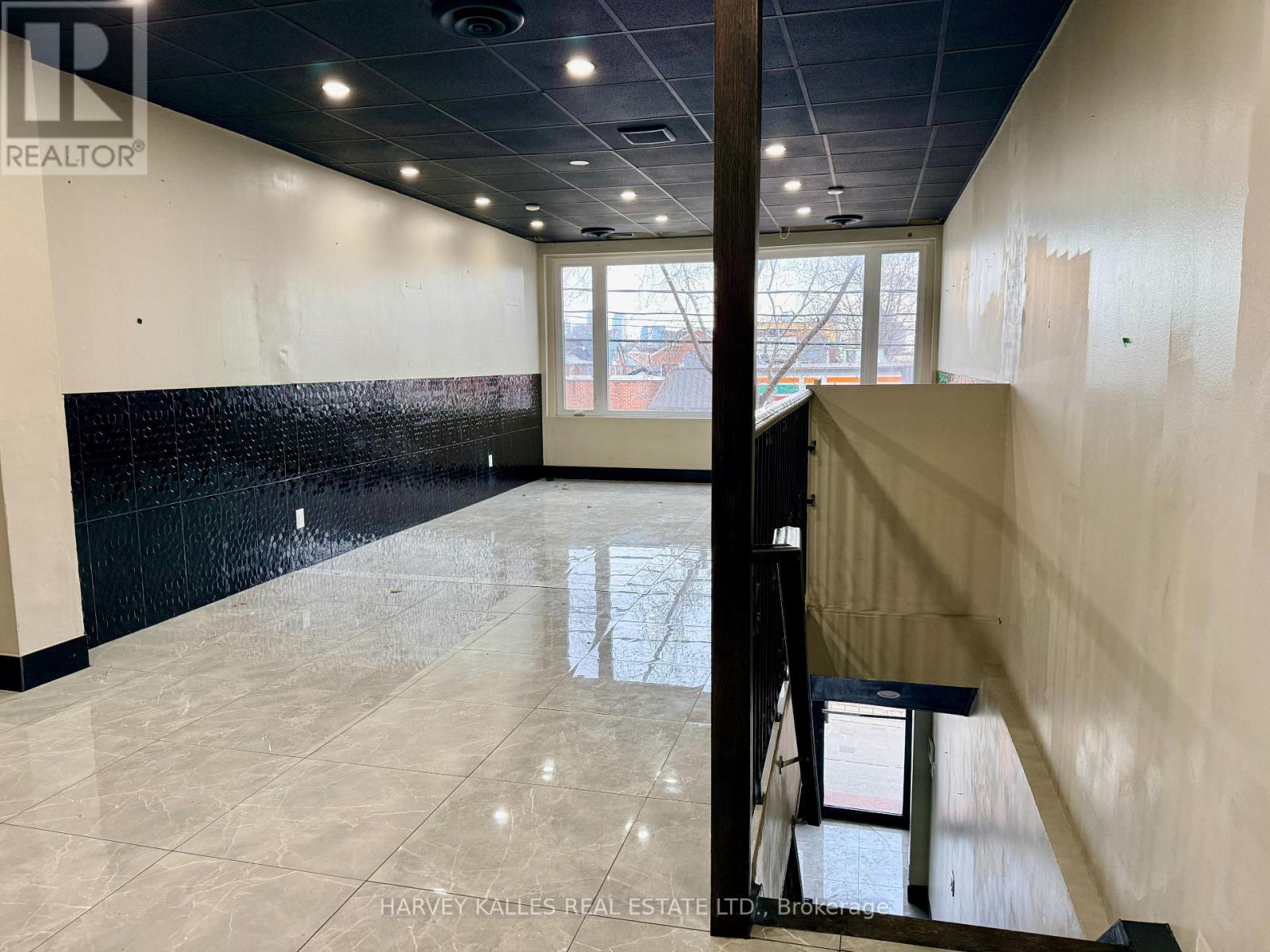 872 Dundas Street W, Toronto, Ontario  M6J 1V7 - Photo 6 - C12883838