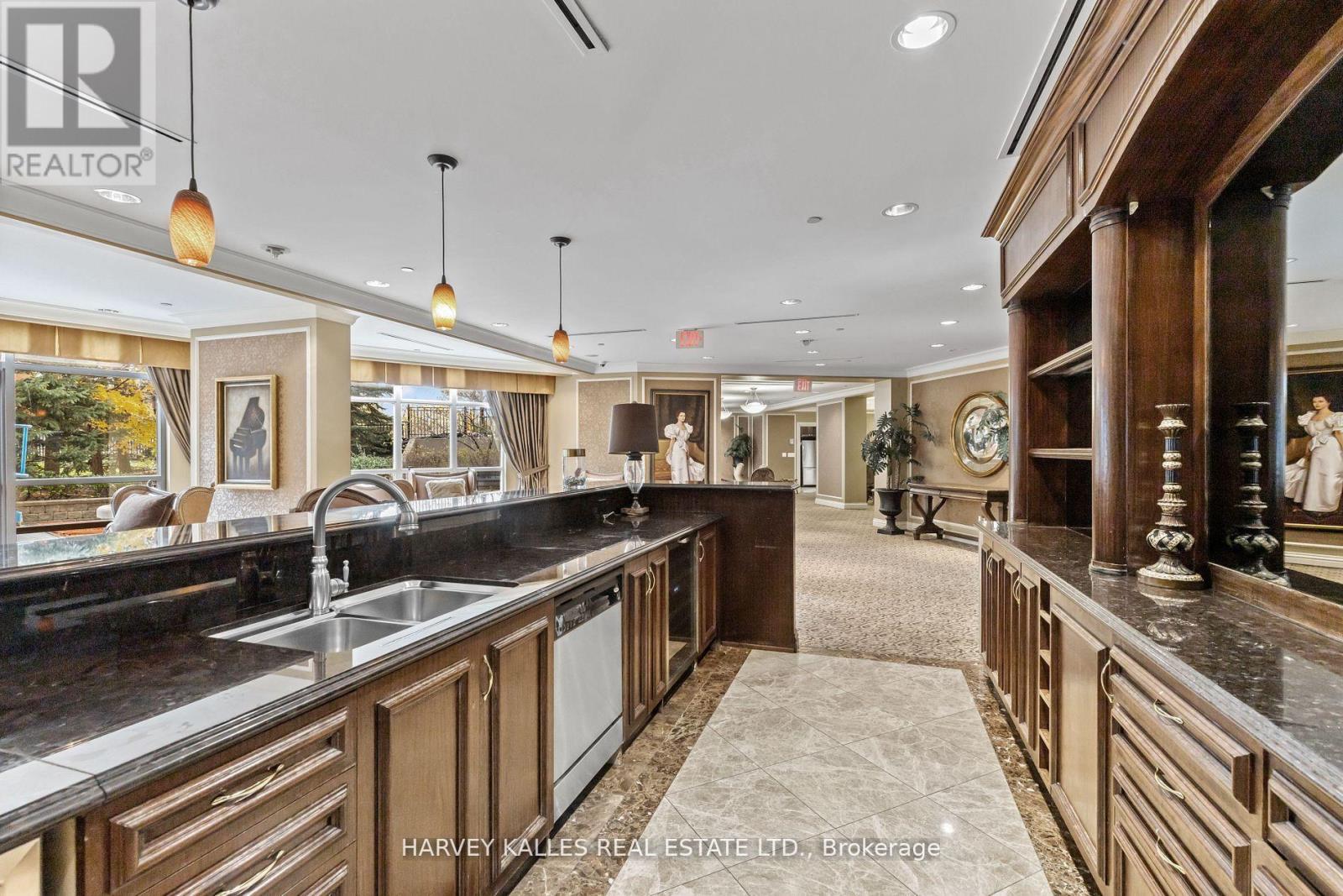 1206 - 9235 Jane Street, Vaughan, Ontario  L6A 0J8 - Photo 33 - N12885836