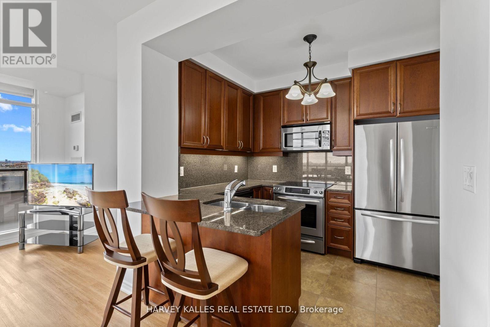 1206 - 9235 Jane Street, Vaughan, Ontario  L6A 0J8 - Photo 7 - N12885836