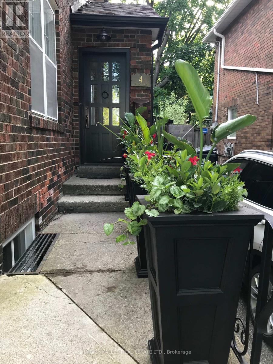 Bsmt - 4b Mayfair Avenue, Toronto, Ontario  M5N 2N4 - Photo 14 - C12885986