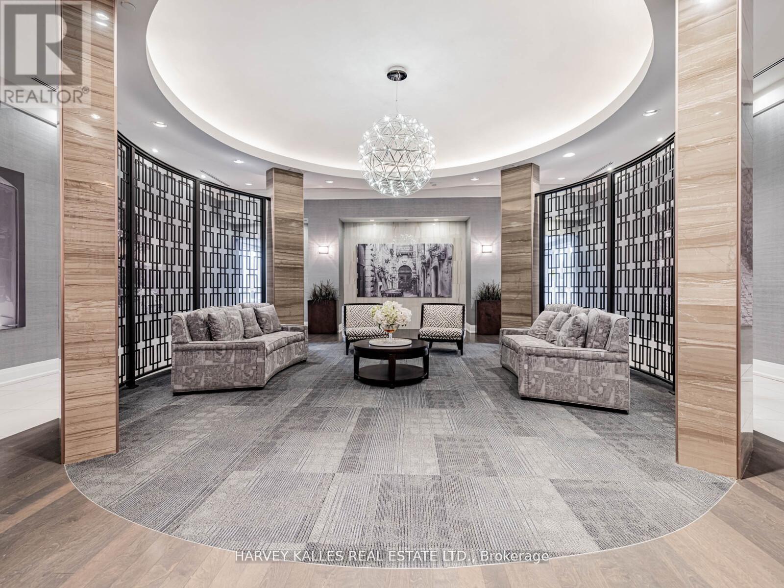 112 - 7 Bond Crescent, Richmond Hill, Ontario  L4E 1E6 - Photo 15 - N12886118