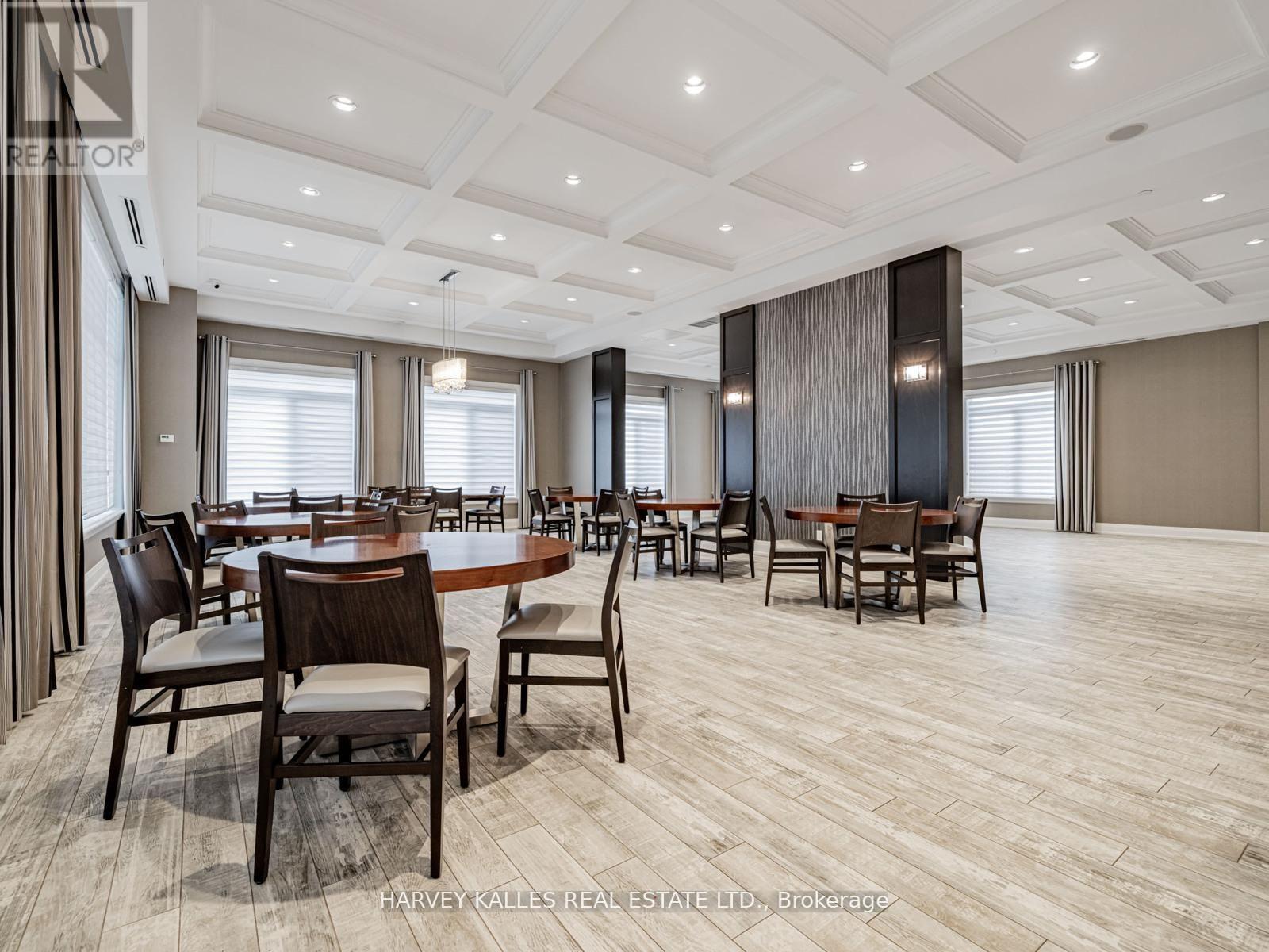 112 - 7 Bond Crescent, Richmond Hill, Ontario  L4E 1E6 - Photo 21 - N12886118