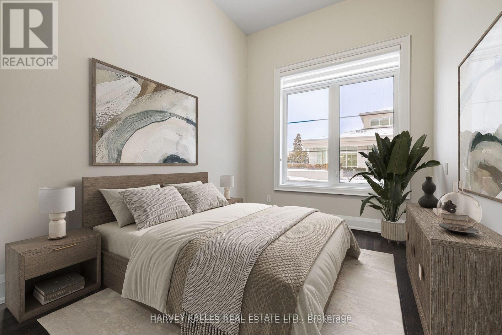 112 - 7 Bond Crescent, Richmond Hill, Ontario  L4E 1E6 - Photo 8 - N12886118