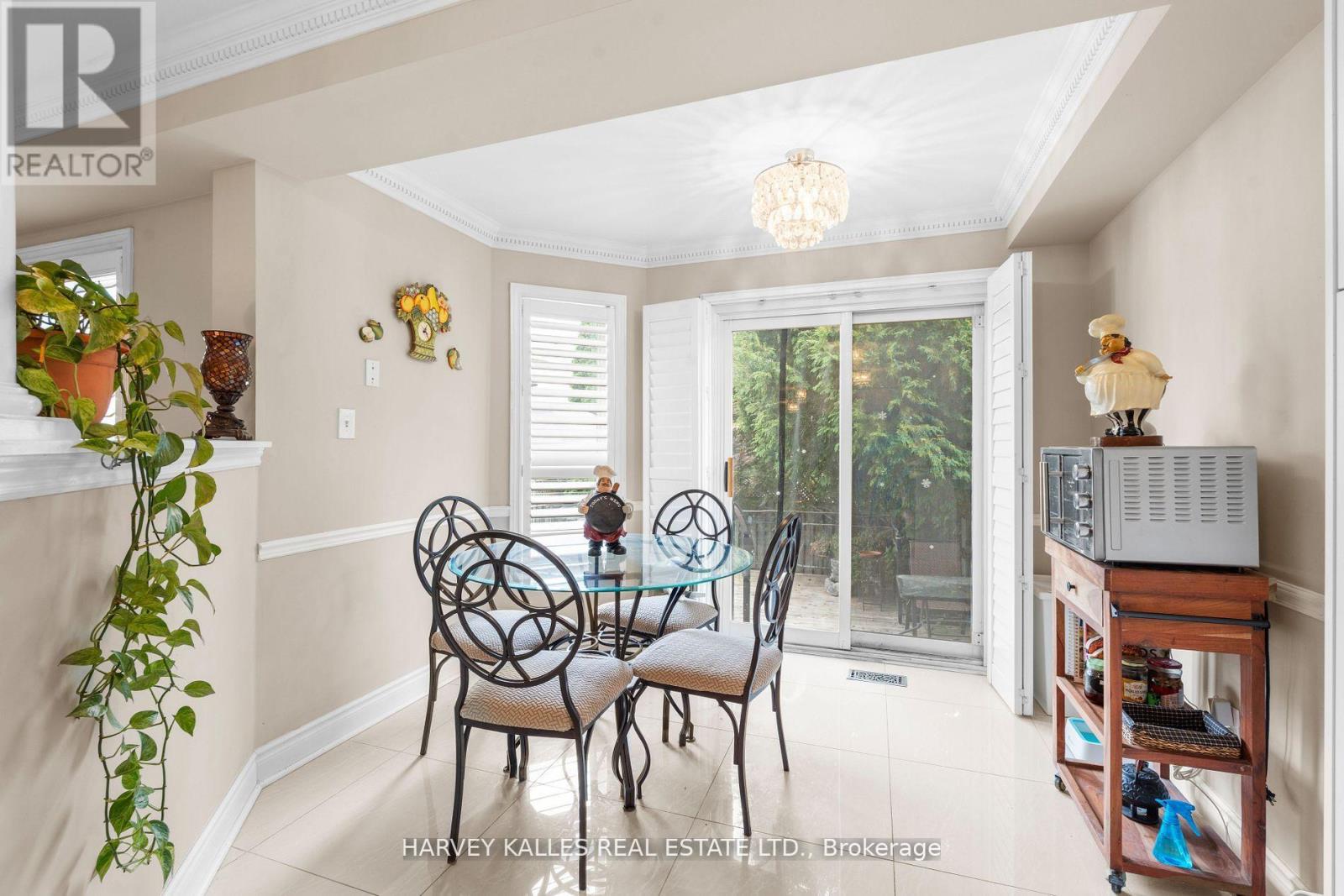 62 Kalmar Crescent, Richmond Hill, Ontario  L4E 3Z4 - Photo 20 - N12886276