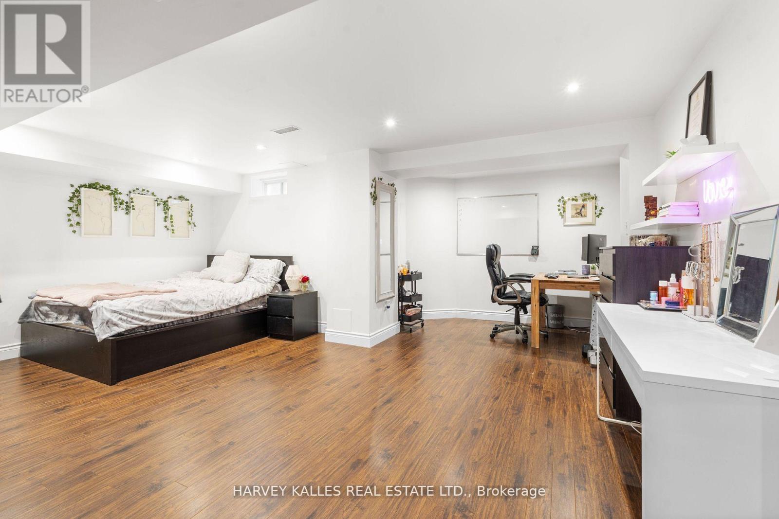 62 Kalmar Crescent, Richmond Hill, Ontario  L4E 3Z4 - Photo 37 - N12886276