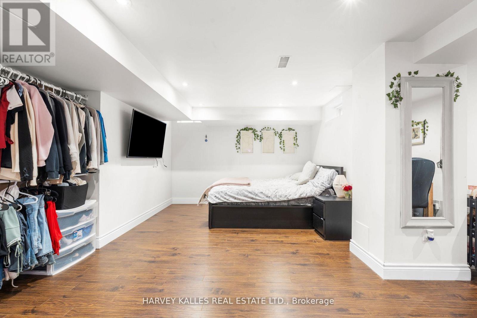 62 Kalmar Crescent, Richmond Hill, Ontario  L4E 3Z4 - Photo 39 - N12886276